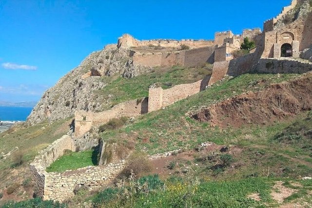 Acrocorinth - Exterior fortifications