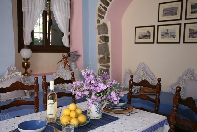 Holiday Rentals in and around Ermioni